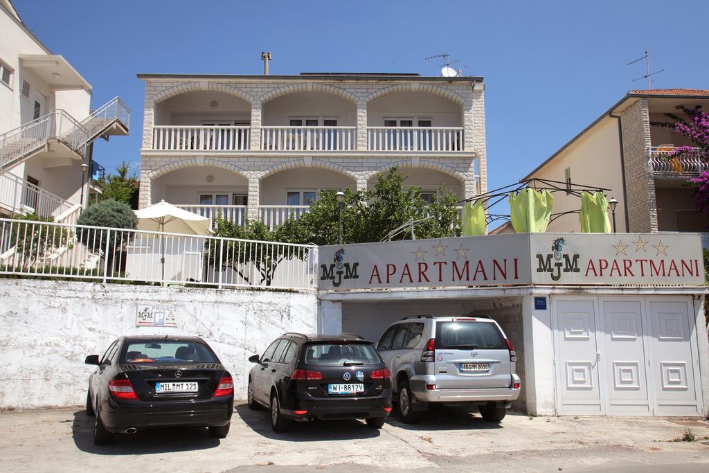 Apartments Mjm Trogir Luaran gambar