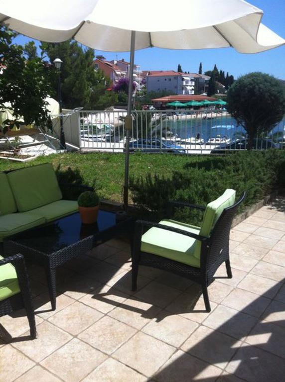 Apartments Mjm Trogir Luaran gambar